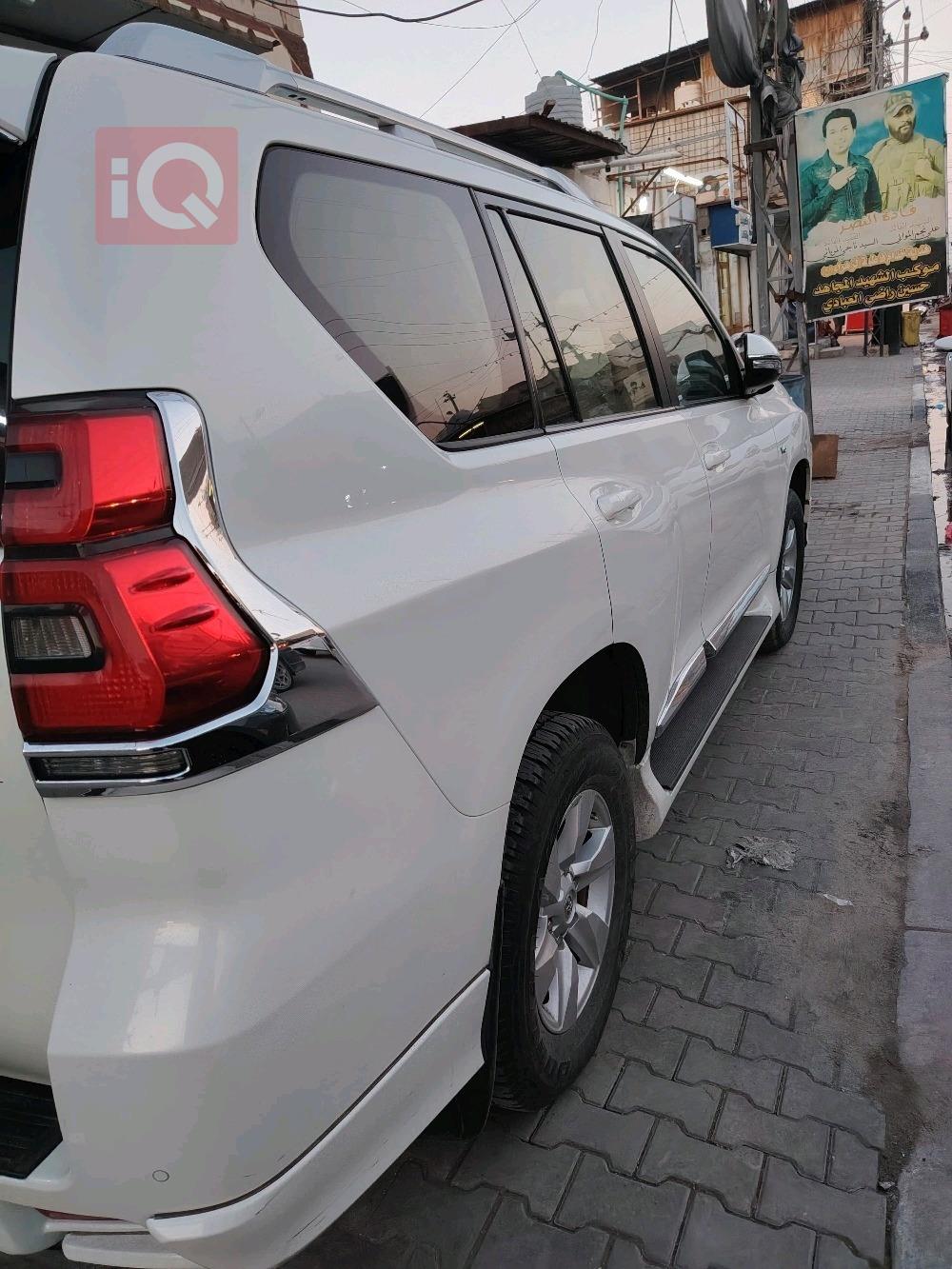 تۆیۆتا لاندكروزر پرادۆ